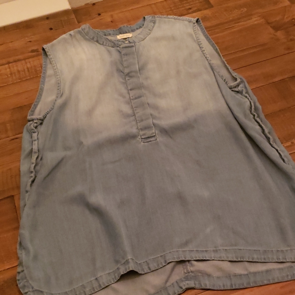 {Anthroplogie} Jennifer*Grace Sleeess Top